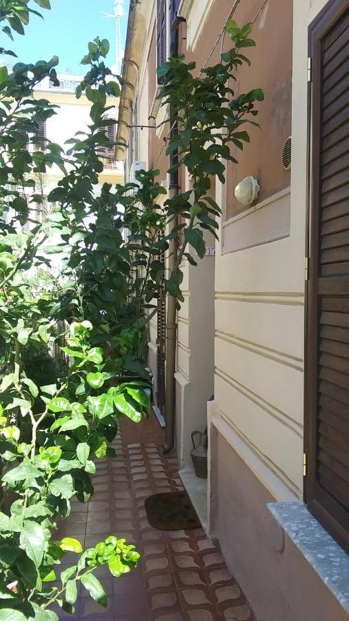 Mediterraneo Reggio Calabria Exterior foto